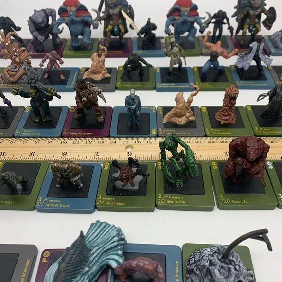 Dreamblade Miniatures Lot of (40) Figures, Wizards 2006 - Picture 4 of 10